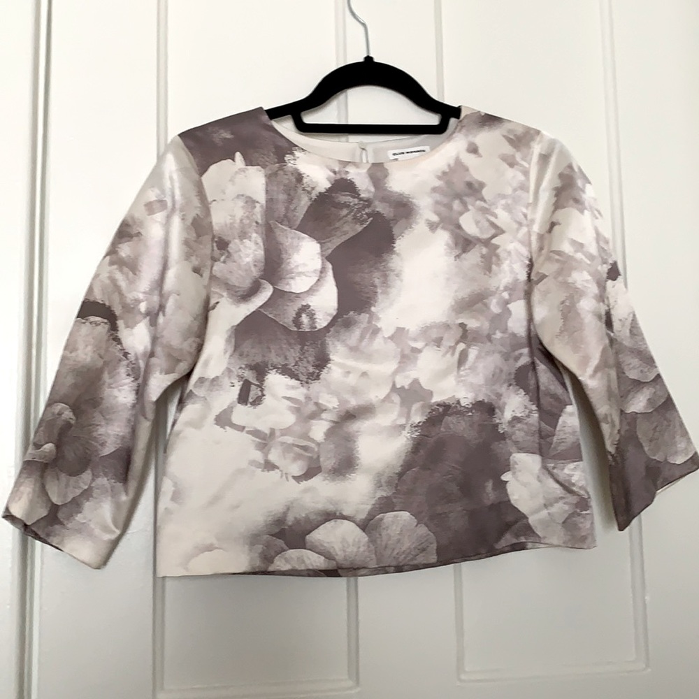 *2 for $25* Club Monaco floral silk satin top XS